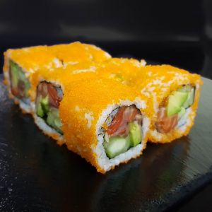 Калифорния с лососем (300грамм)